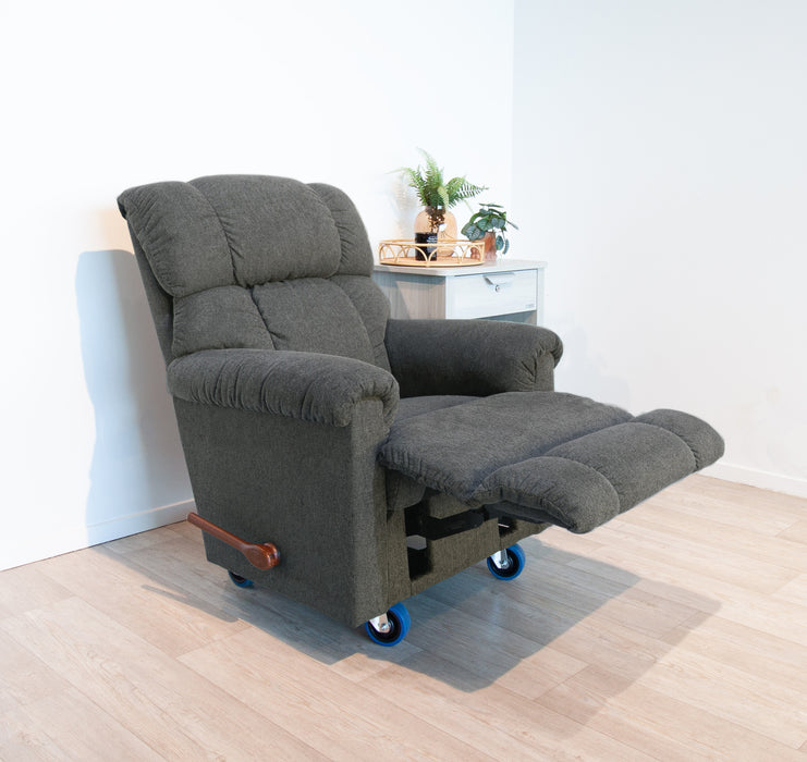 La-Z-Boy Pinnacle Mobile Recliner – Charcoal detail