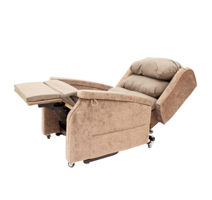 Cubro Configura Comfort chair reclined with leg rest raised, tilt-in-space retained