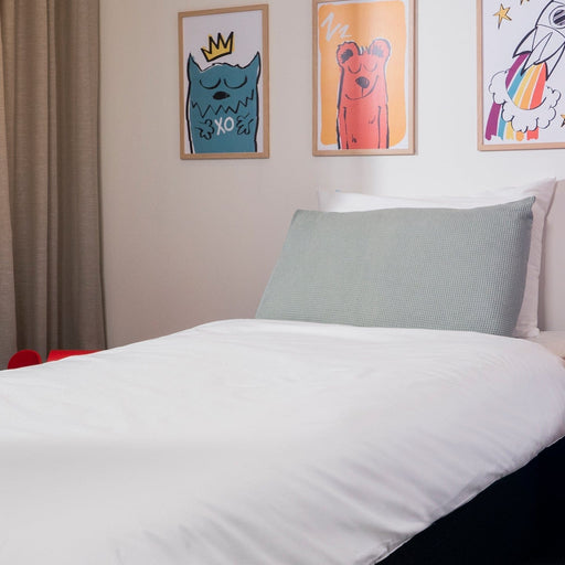 Waterproof Duvet Protector with Clips