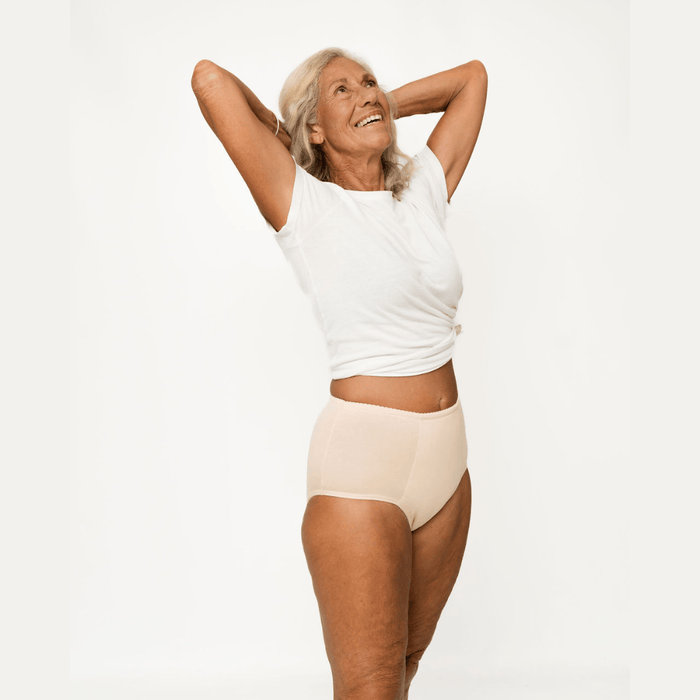 Women's Absorbent Full Brief – Ultra – Medium / Beige